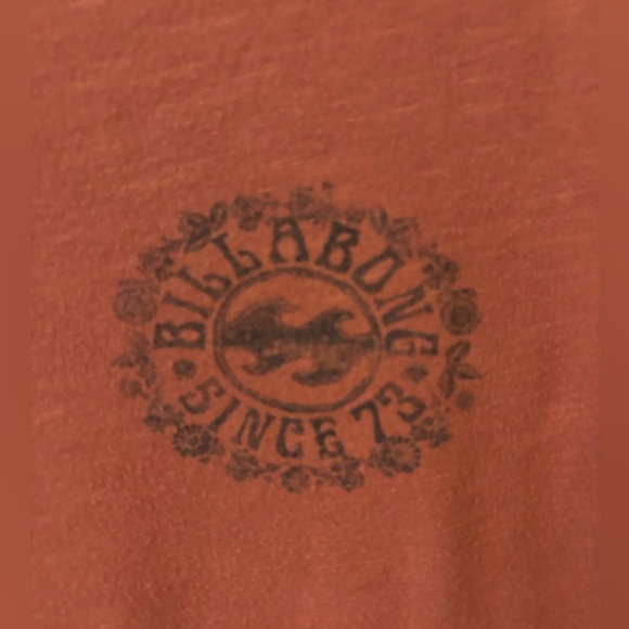 Billabong Surf/Skate Graphic Tee | Vintage Wash, Y2K - Picture 3 of 6
